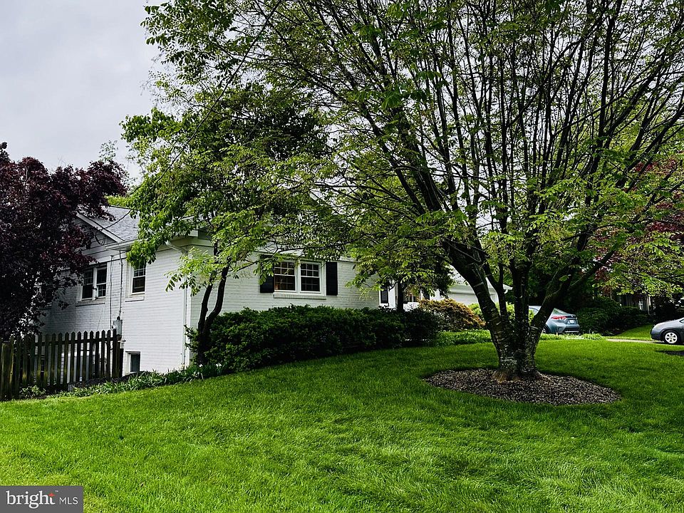 2nd image of 1312 Kingston Ave