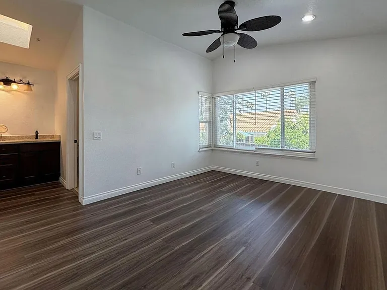 13632 Cabrillo Ct — Photo 11