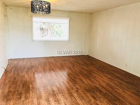 2nd image of 1602 Exley Ave