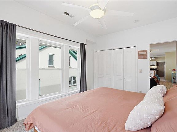 5th image of 2218 Regent Street #3