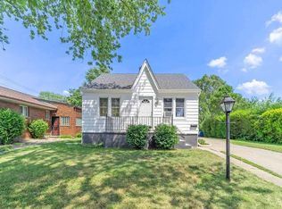 20892 Dean St, Warren, MI 48091