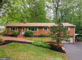 18309 Cabin Rd, Triangle, VA 22172