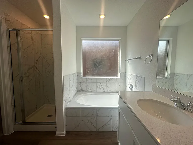 453 Alamito Ave — Photo 27