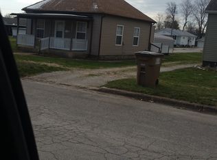 128 W Sargent St, Litchfield, IL 62056