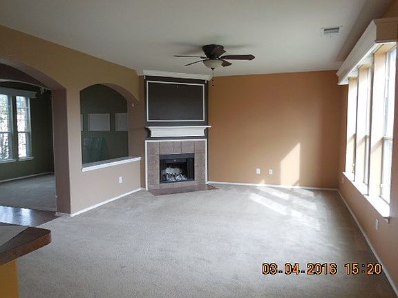 4th image of 10733 Braemoor Dr