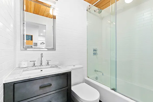 Sold by Compass | media 6