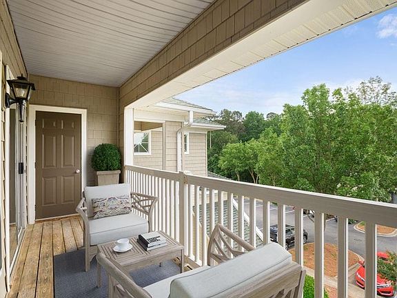 5th image of 1013 Summit West Dr #1423