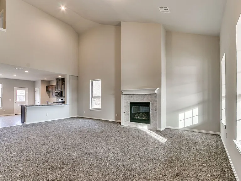 9601 Squire Ln — Photo 2