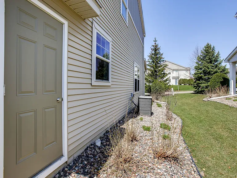 3331 Cherry Ln #D — Photo 33