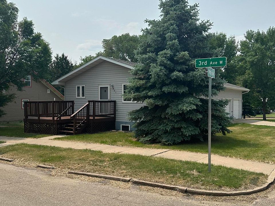 821 3rd Ave W, Mobridge, SD 57601 Zillow