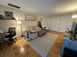 1204 Greendale Ave APT 125, Needham, MA 02492