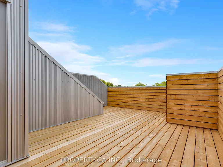 301 Keele St #1 — Photo 36
