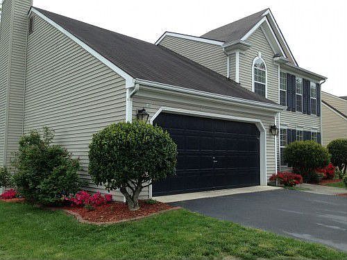 3rd image of 6033 Monet Dr