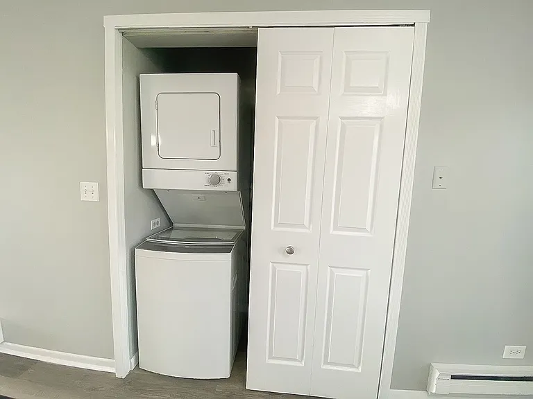 182 Waters Edge Dr #201 — Photo 6