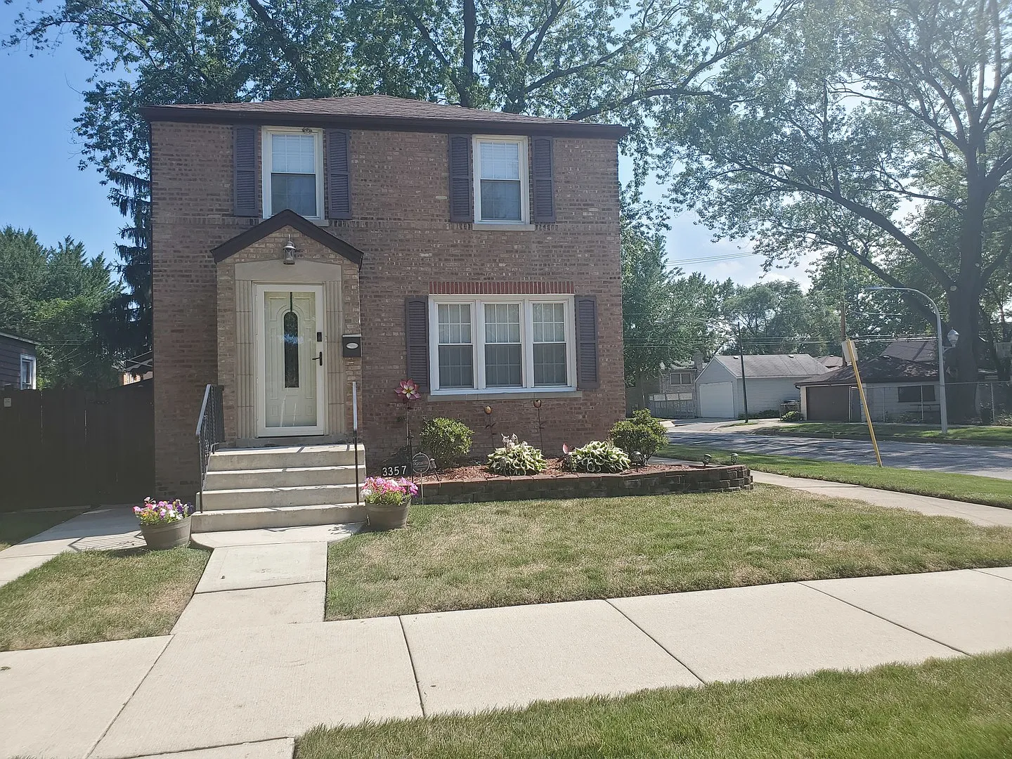 3357 W 83rd Pl photo 1