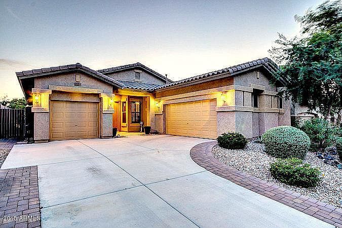 1st image of 29054 N 69th Dr