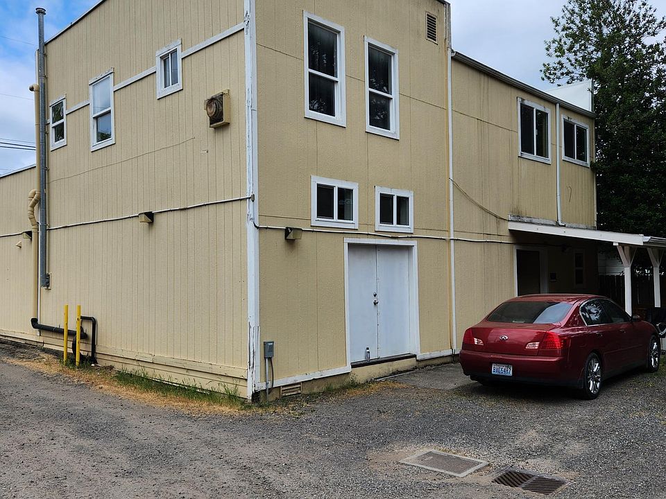 1st image of 1222 Park Ave Unit 3