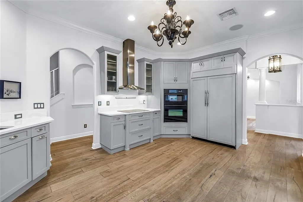 3 bed, 3.5 bath, 2982 sqft, $4,650 — Photo 2