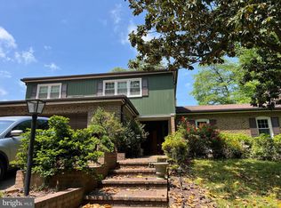 4043 38th Pl N, Arlington, VA 22207