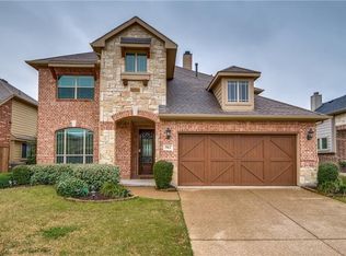 912 Lighthouse Ln, Aubrey, TX 76227
