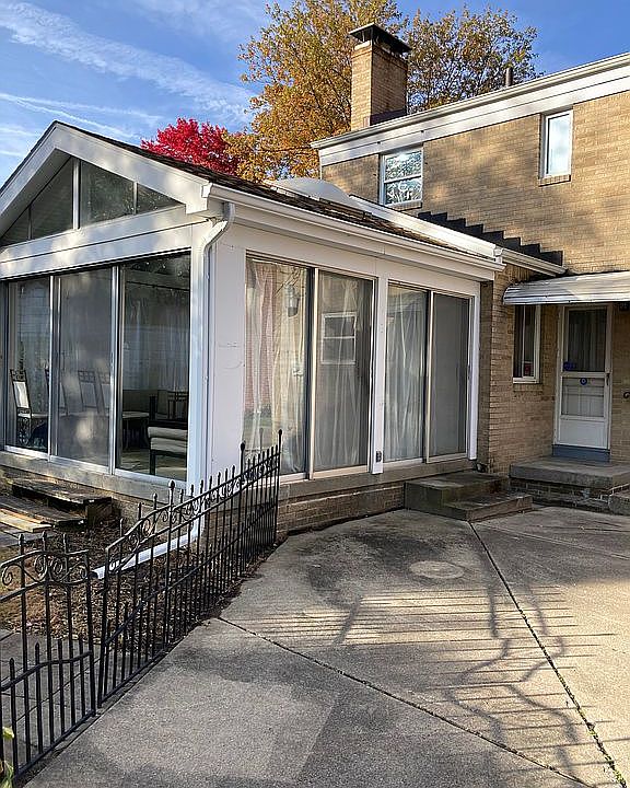 1st image of 4218 Kingsmoor Dr