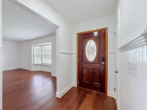 5th image of 514 W HILDA DRIVE