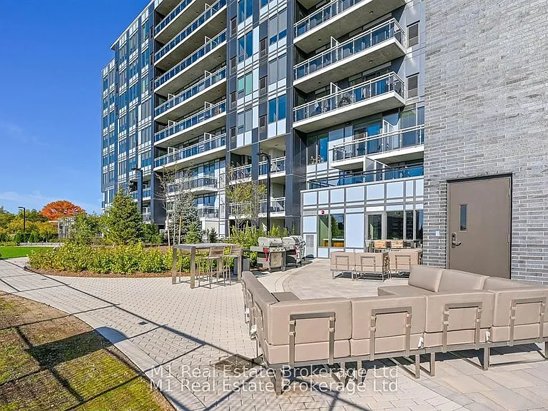73 Arthur St S #702 — Photo 16