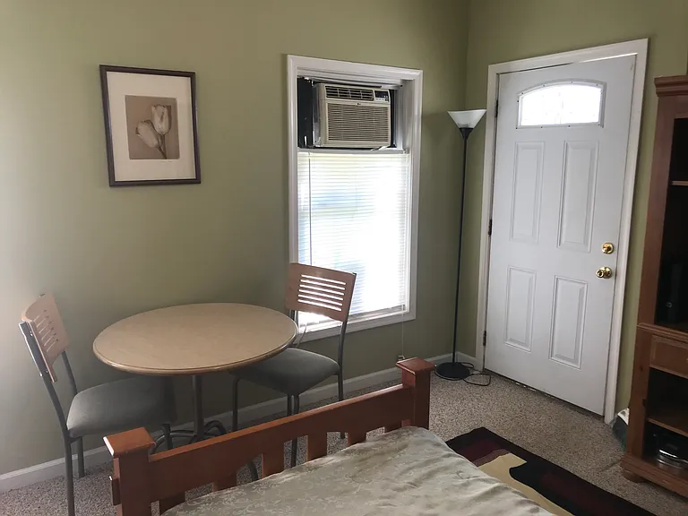 6405 Garrett Rd — Photo 3