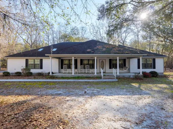 2691 Val Del Rd, Hahira, GA 31632