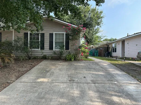 5434 Cherie Crest Ct, Houston, TX 77088