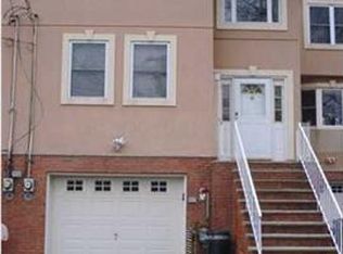 48 Parkinson Ave, Staten Island, NY 10305