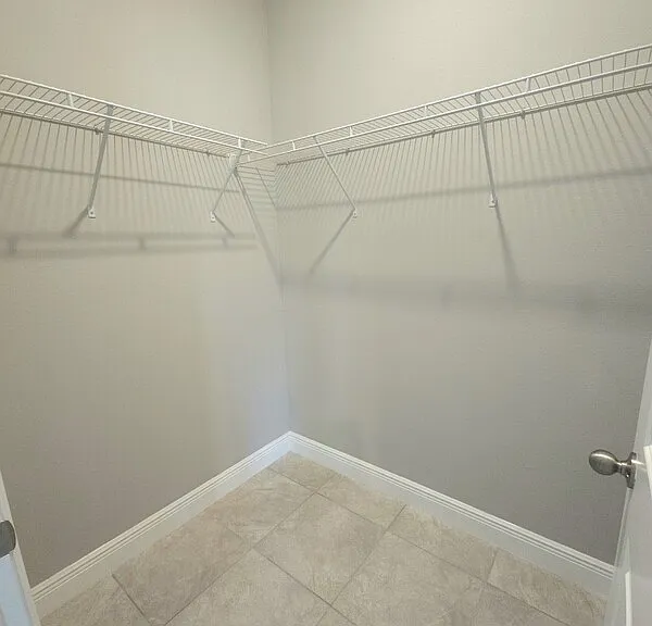 2210 SW 167th Pl — Photo 7