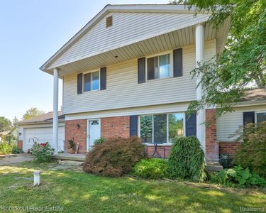 1166 Risecliff Dr, Grand Blanc, MI, 48439