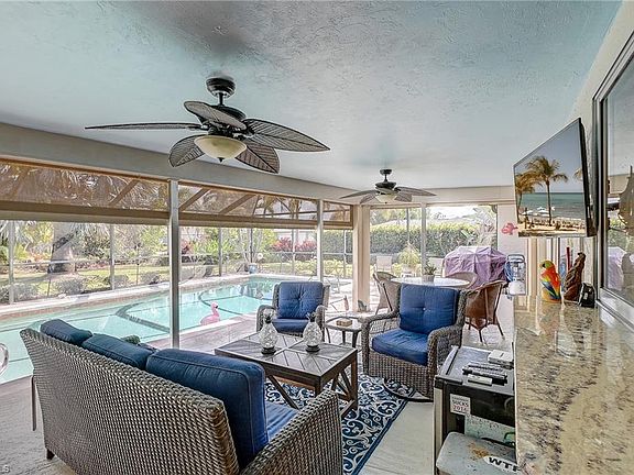 5th image of 5345 Shalley CIR W
