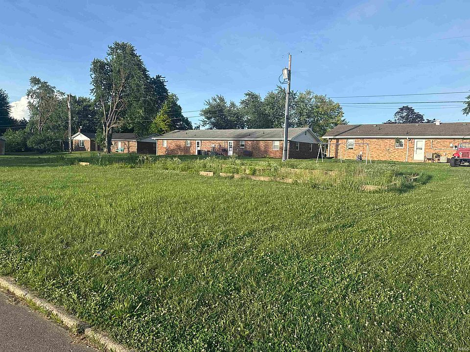 1st image of 1828 Westwood Dr