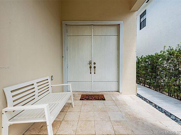 2nd image of 10485 NW 69th Ter