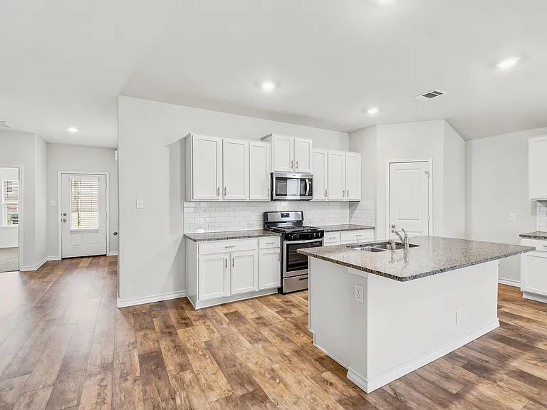 5518 Stormie Keep — Photo 6