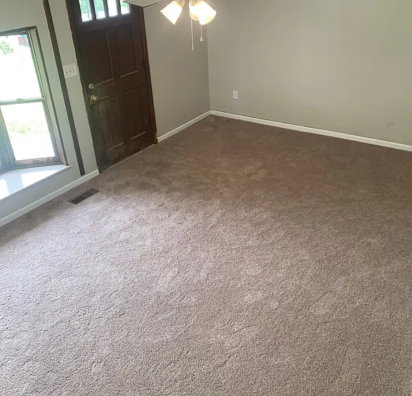 805 Carden Ave — Photo 16