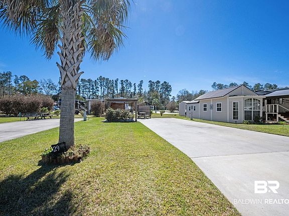 5th image of 21240 Miflin Rd