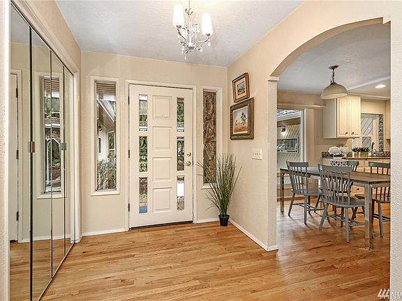 4th image of 30326 36th Ave NE