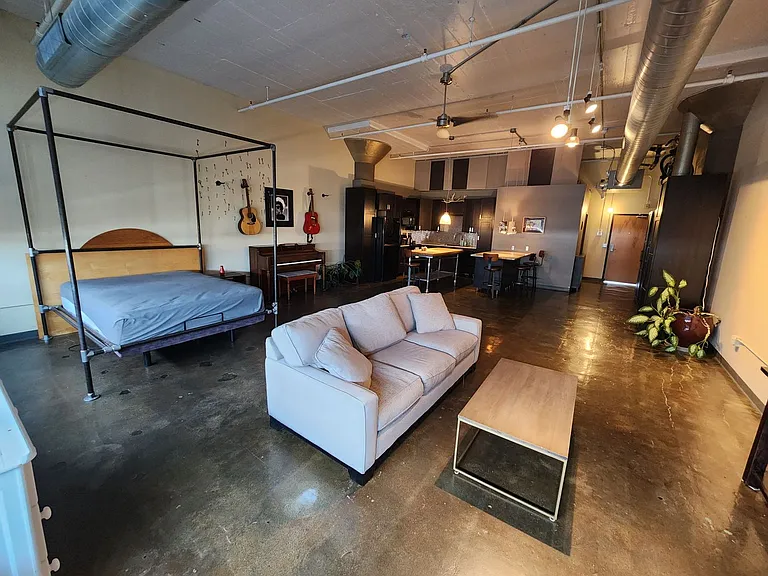 500 Robert St #502 — Photo 3