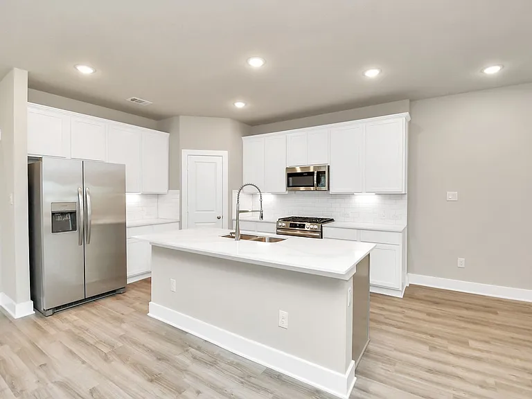 21035 Bay Village Dr #A — Photo 11