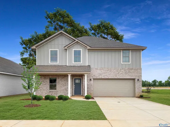 14734 Mountain Stream Dr, Athens, AL 35613