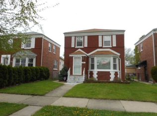142 Linden Ave, Bellwood, IL 60104