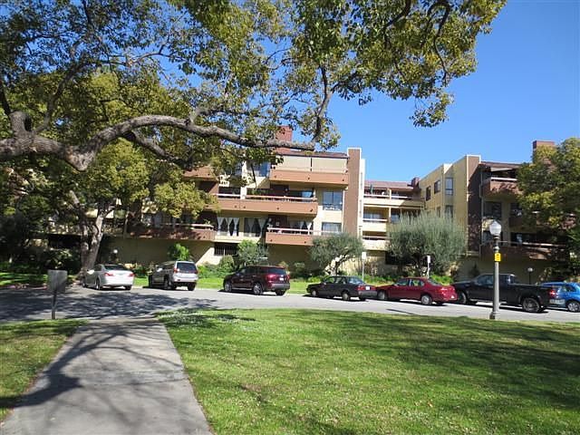 1st image of 444 Piedmont Ave Unit 305