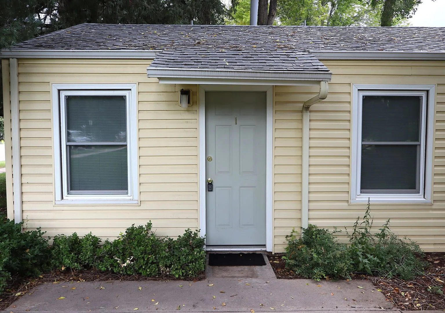 610 Stover St. — Photo 2