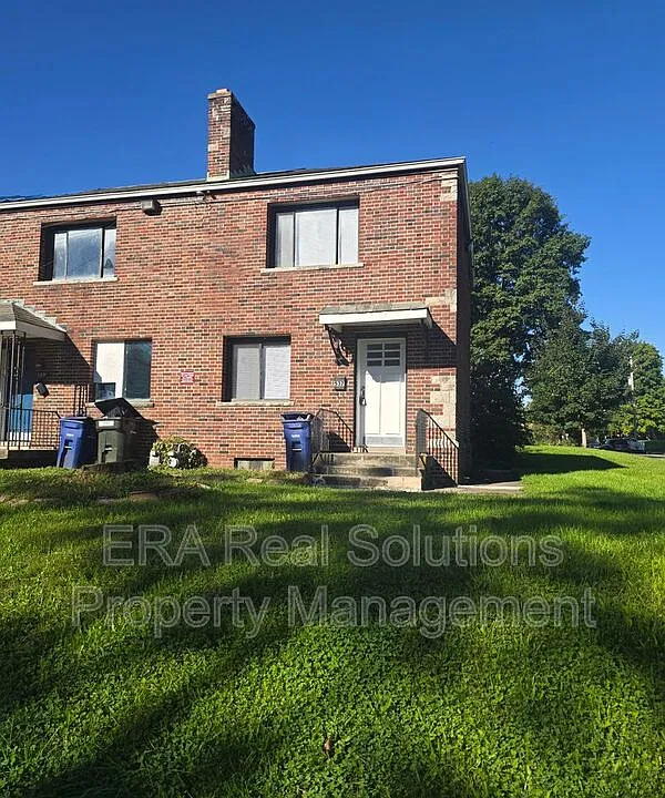 537 Seymour Ave