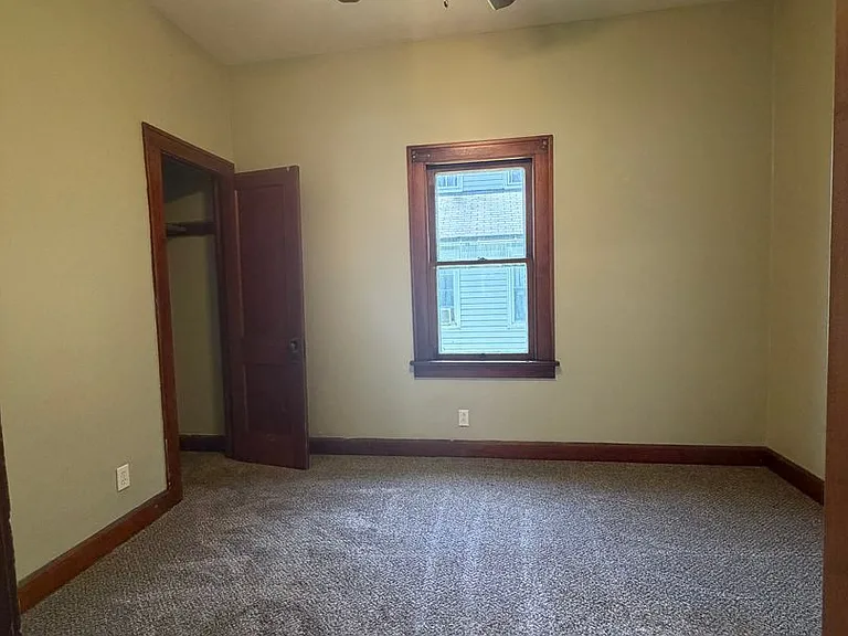 2205 Hurley Ave — Photo 5