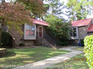 106 Girard Ave, Fayetteville, NC 28311