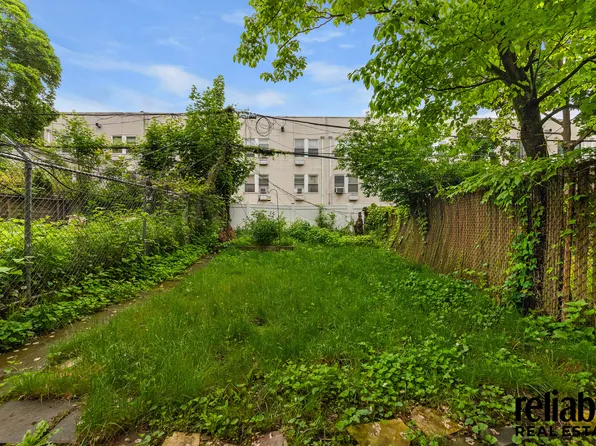 121 Hancock Street image 12 of 12